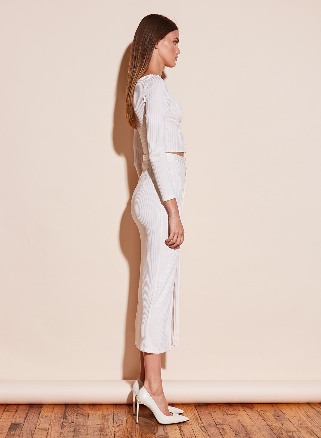 Ribbed Snap Skirt With Slit