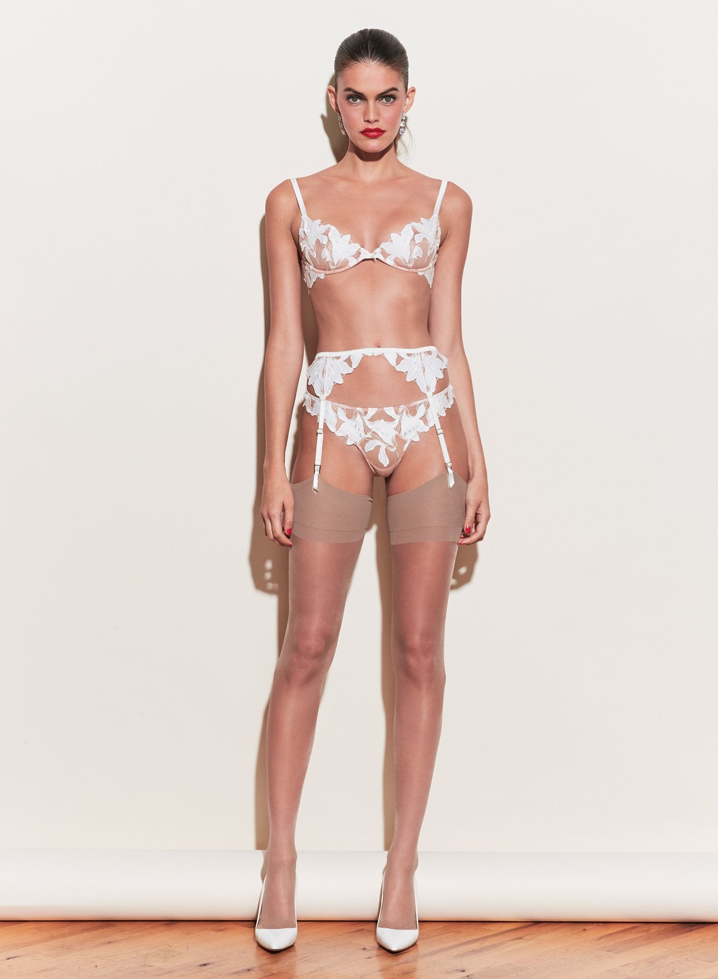 Lily Embroidery Hipster Thong