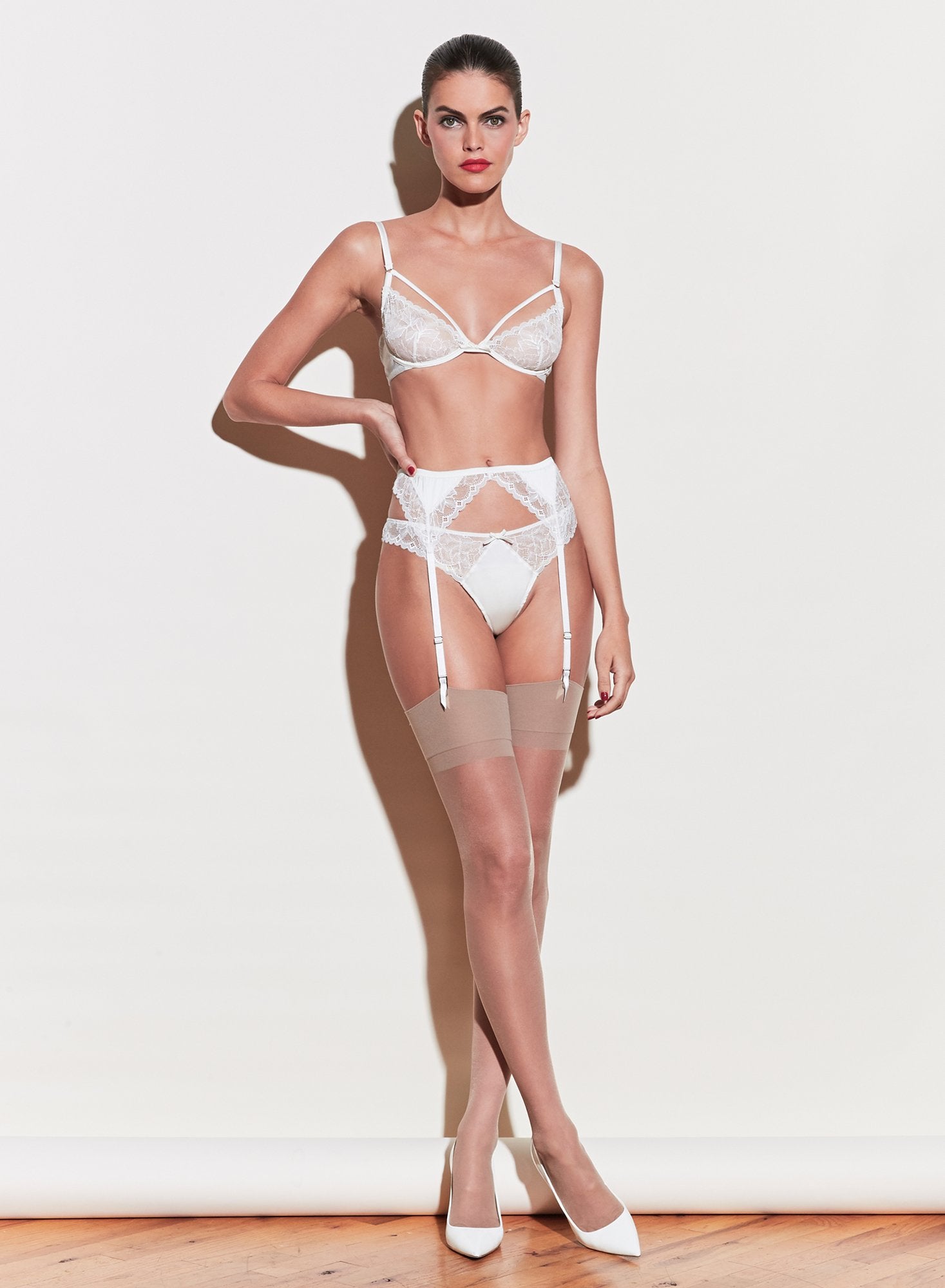 Gardenia Lace Garter Belt