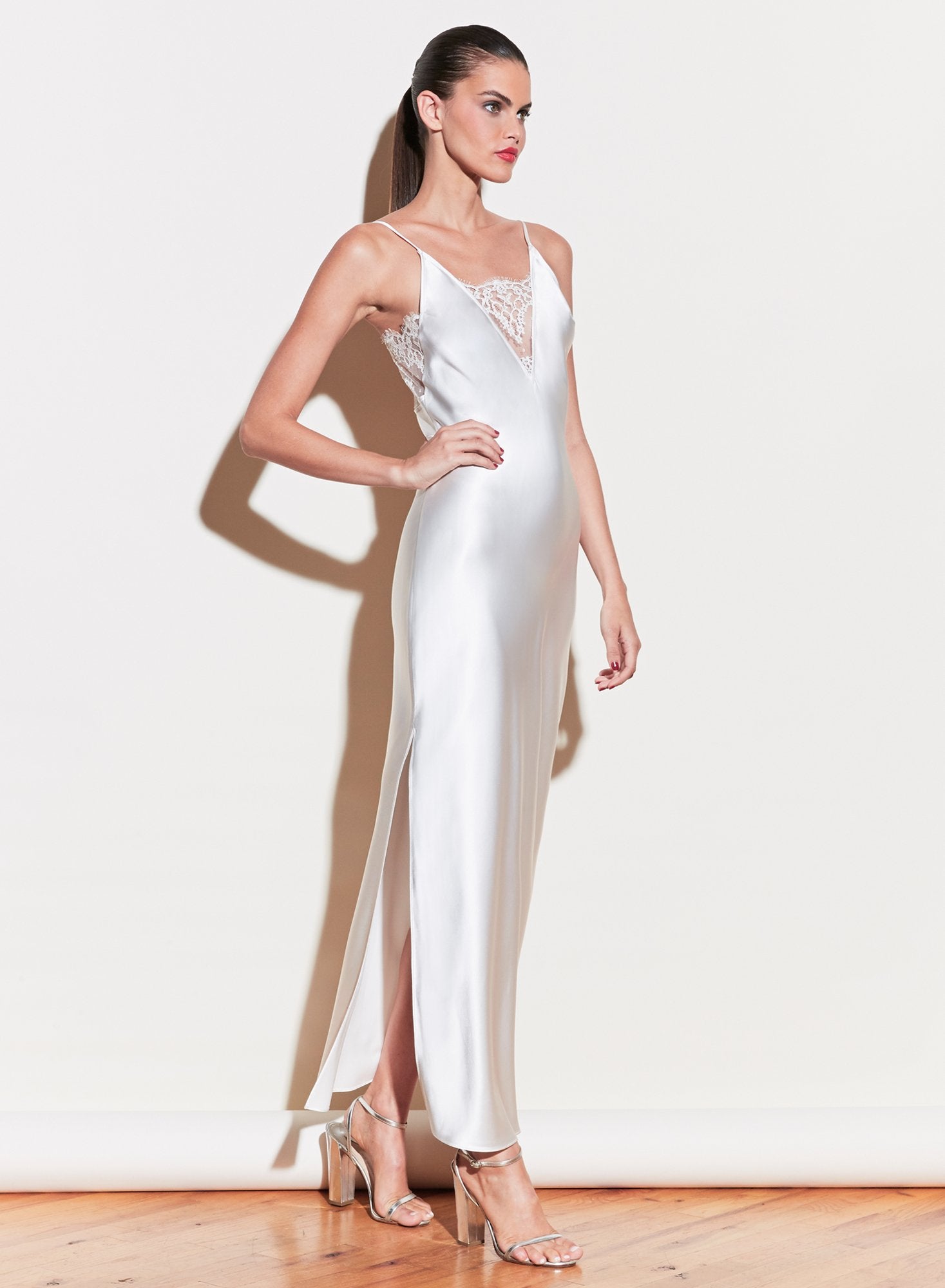 Daphne Lace Insert Gown