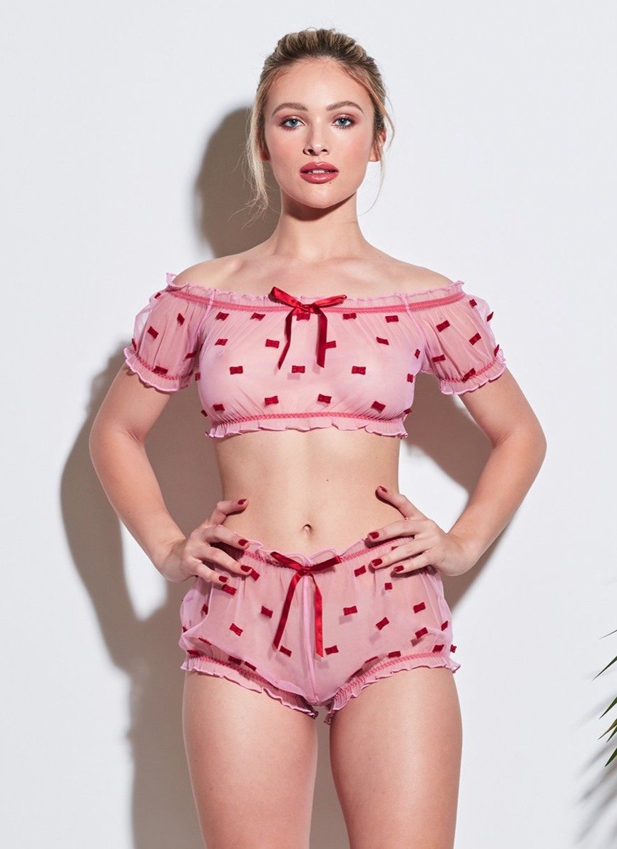 Bow Embroidery Ruched Shorts