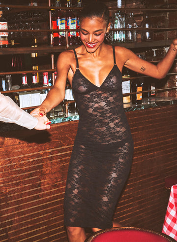 Black - Le Stretch Lace Slip Dress | Fleur du Mal - DEMO
