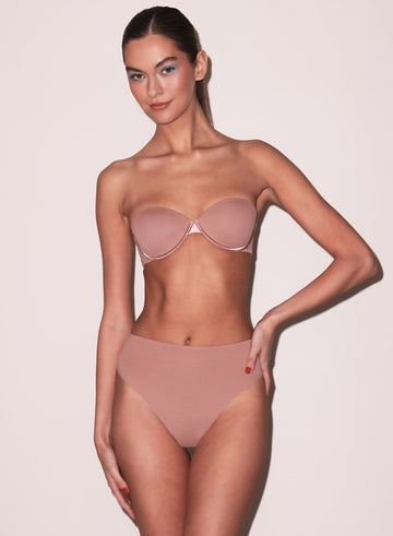 Tan - Le Stretch Micro Multi-Way Bra | Fleur du Mal - DEMO