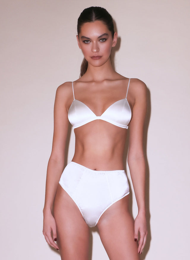 Ivory - Molded Luxe Triangle Bra | Fleur du Mal - DEMO