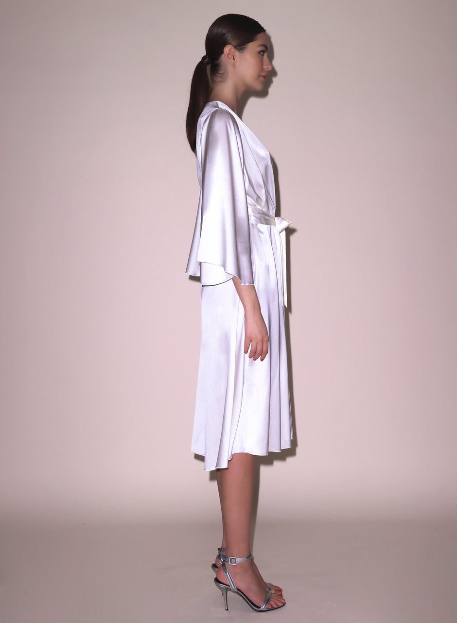 Ivory - Midi Angel Sleeve Robe | Fleur du Mal - DEMO