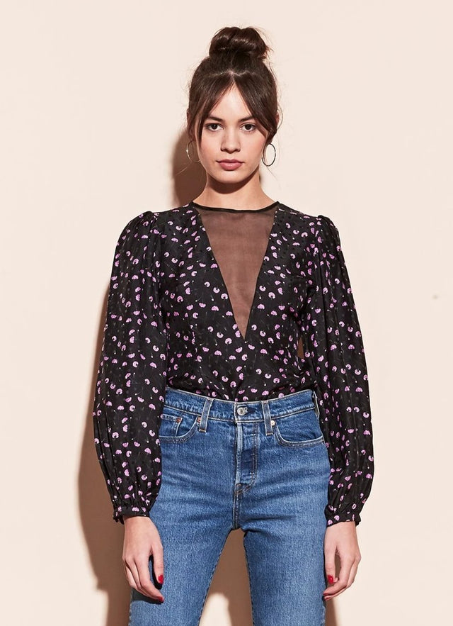 Rose quartz carnation - Contour Blouse | Fleur du Mal - DEMO