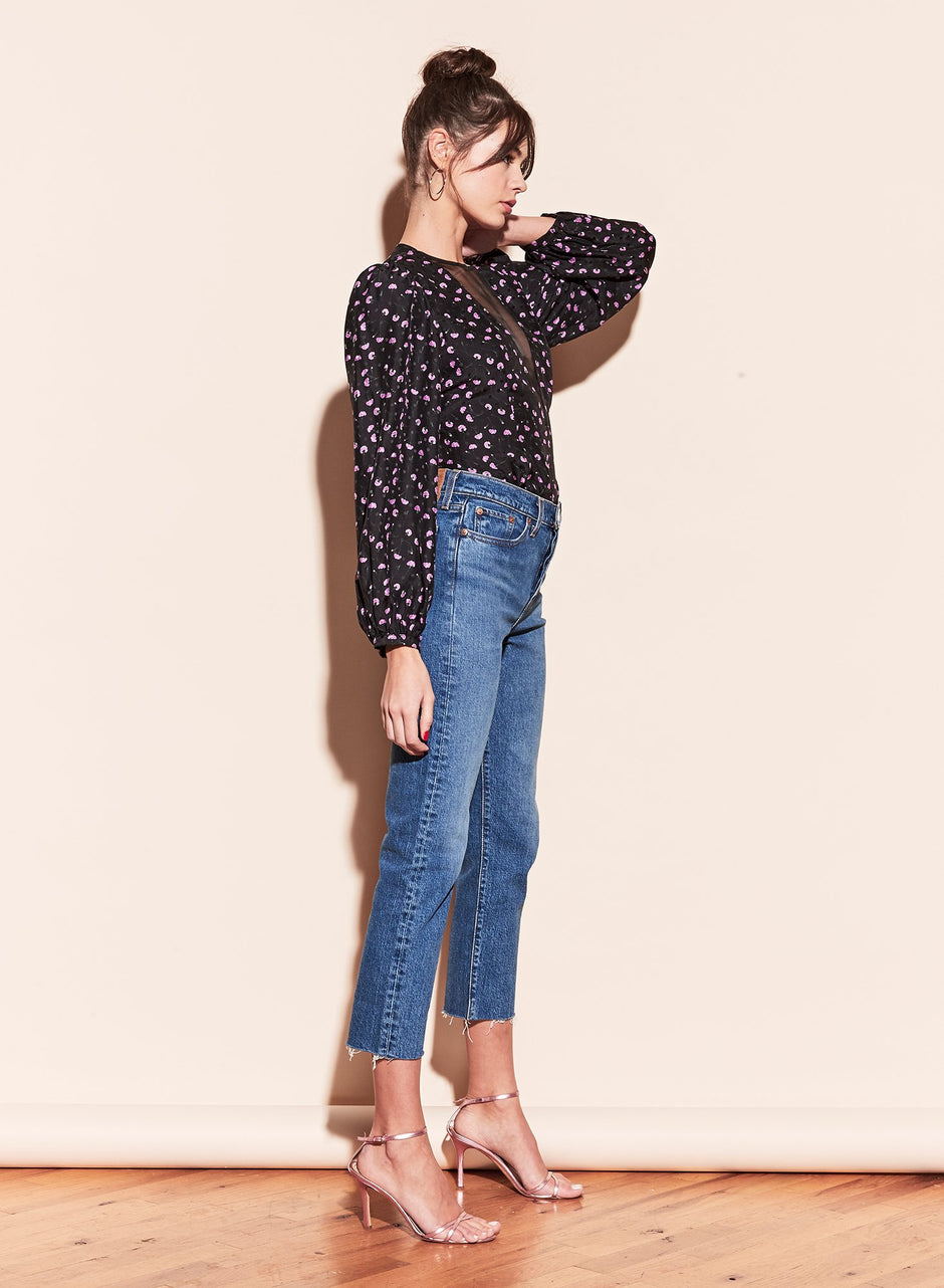 Rose quartz carnation - Contour Blouse | Fleur du Mal - DEMO