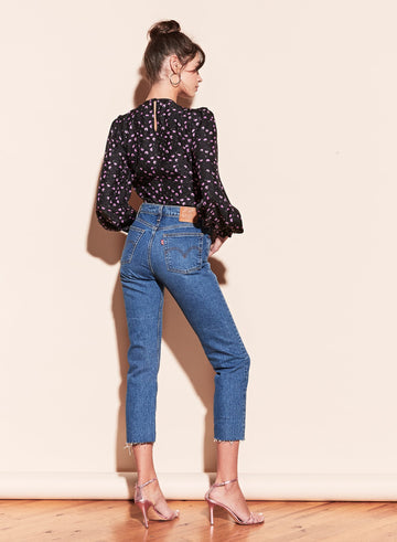 Rose quartz carnation - Contour Blouse | Fleur du Mal - DEMO