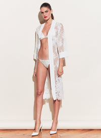 Cillis Lace Robe