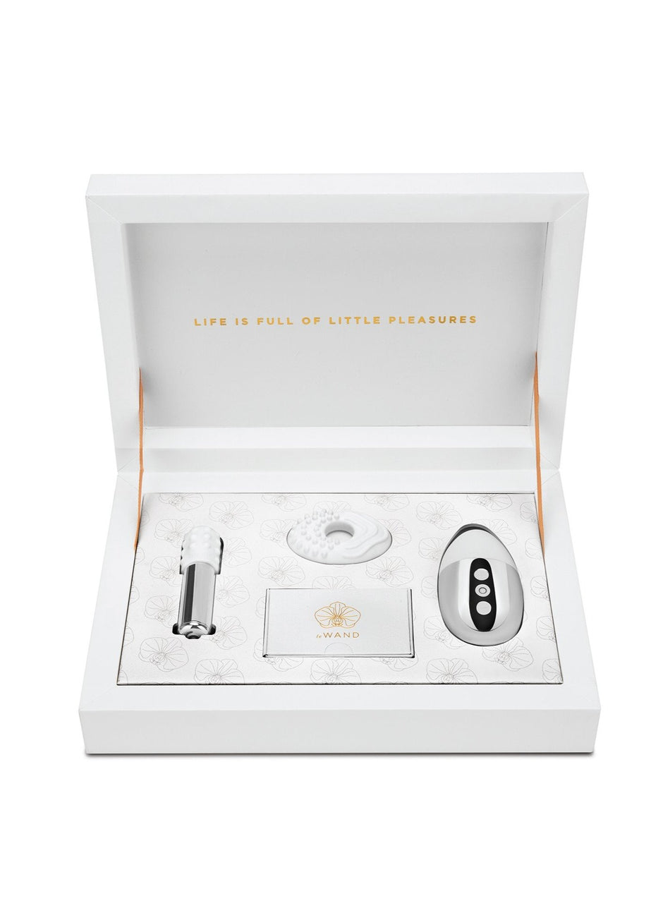 Platinum - Le Wand Little Pleasures Set | Fleur du Mal - DEMO