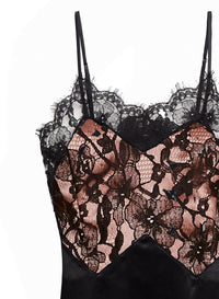 Magnolia Lace Seamed Slip