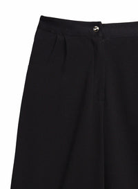 Pleated Pant