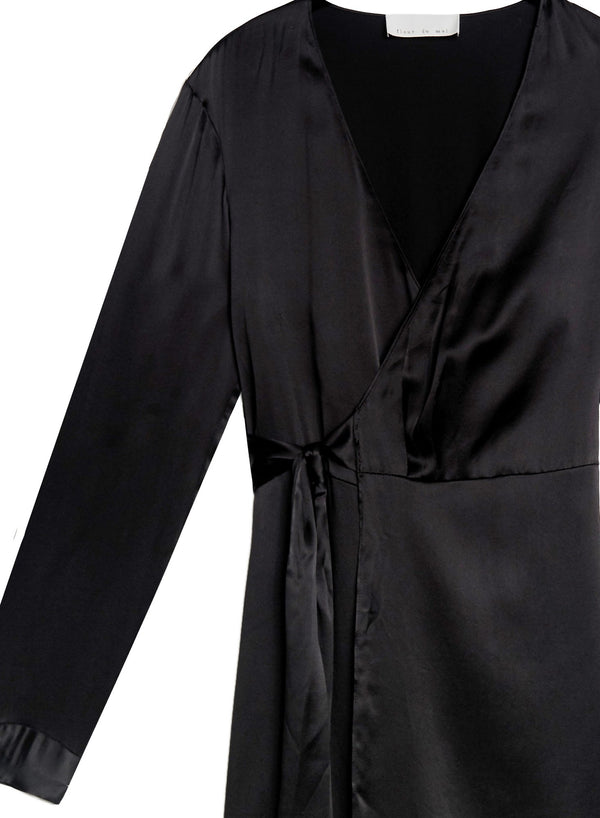Black - Washable Silk Wrap Robe | Fleur du Mal - DEMO